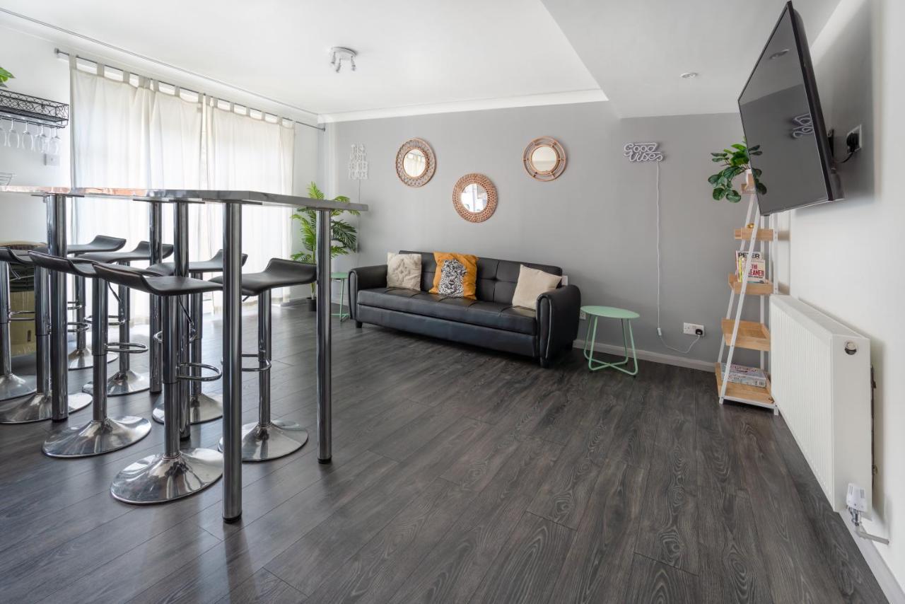 Perfect Couple Retreat To Unwind&Relax With Hottub Leilighet Peacehaven Eksteriør bilde